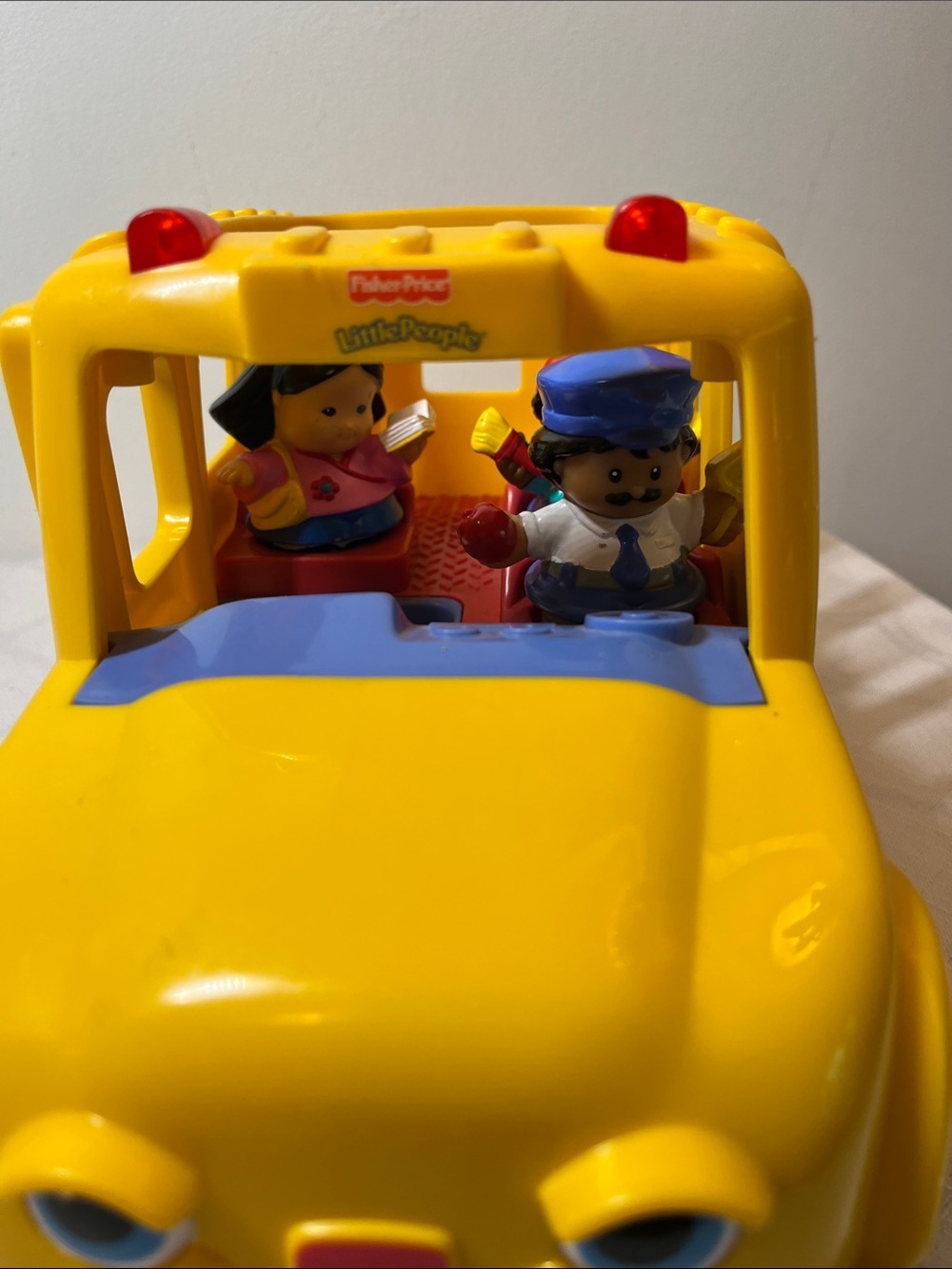 Fisher Price Little People YELLOW SCHOOL BUS Vehicle 
Vintage 2000